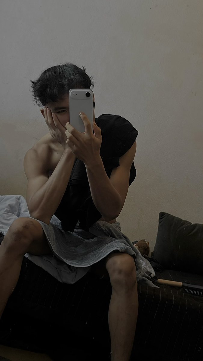 Roti Susu 🥛 tweet media