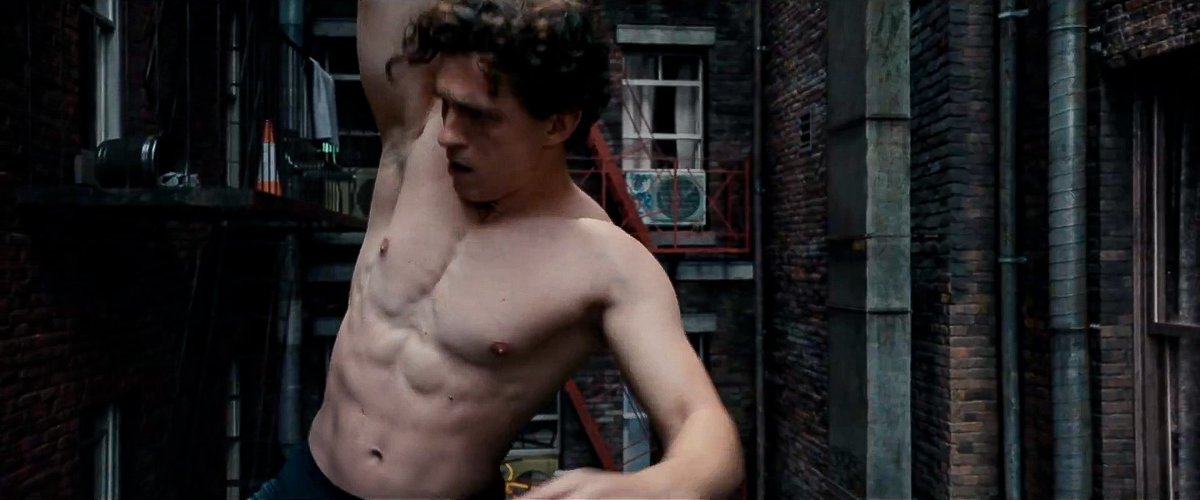 _filmcrave's tweet image. First official look at Tom Holland as Peter Parker in ‘SPIDER-MAN: BRAND NEW DAY’. 📷