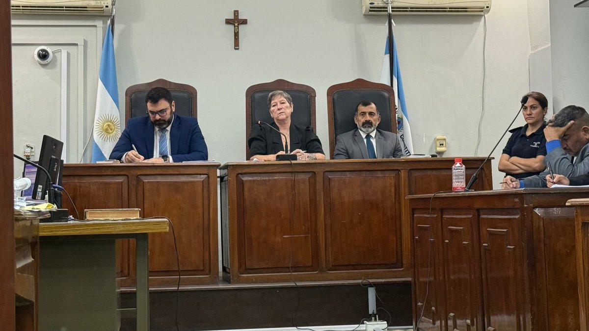 𝗣𝗼𝗱𝗲𝗿 𝗝𝘂𝗱𝗶𝗰𝗶𝗮𝗹 𝗖𝗼𝗿𝗿𝗶𝗲𝗻𝘁𝗲𝘀 tweet media