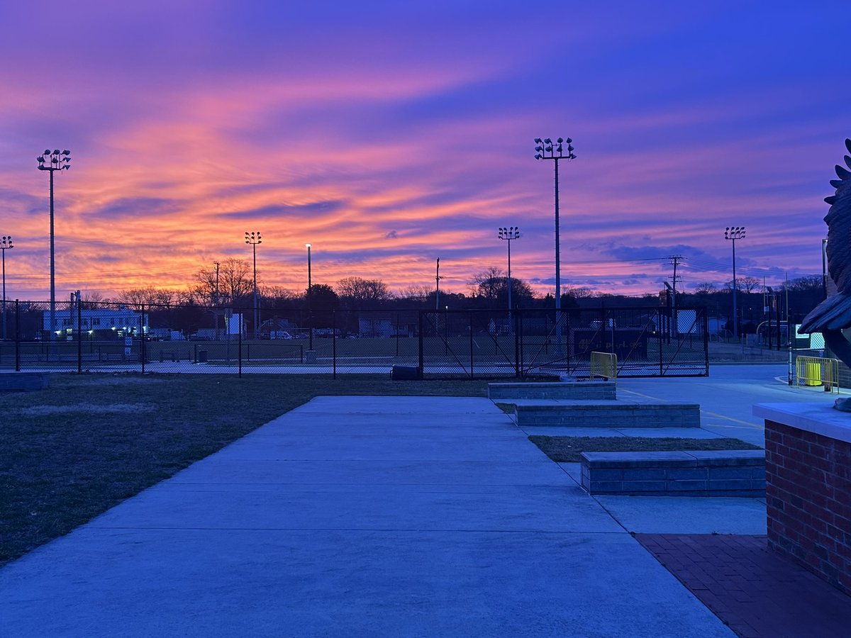 CoachFranc20 tweet media