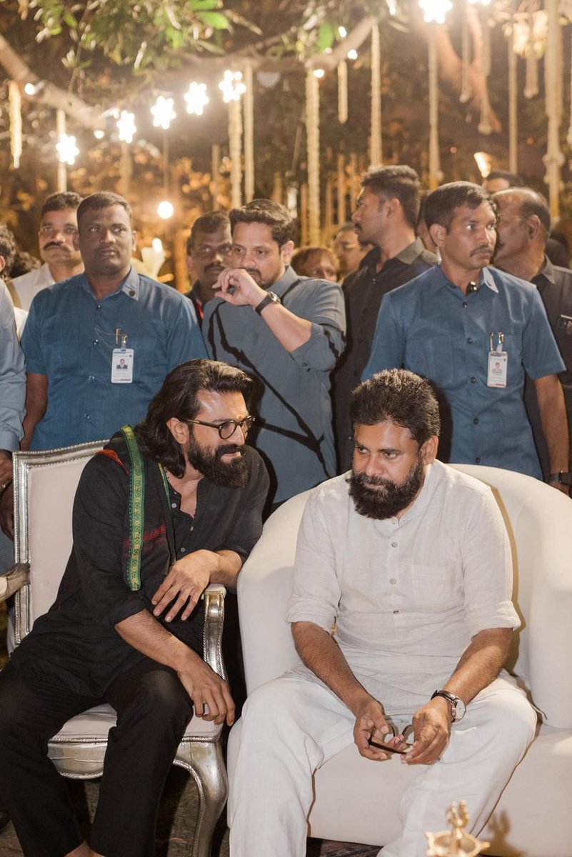 Trends RamCharan ™ tweet media