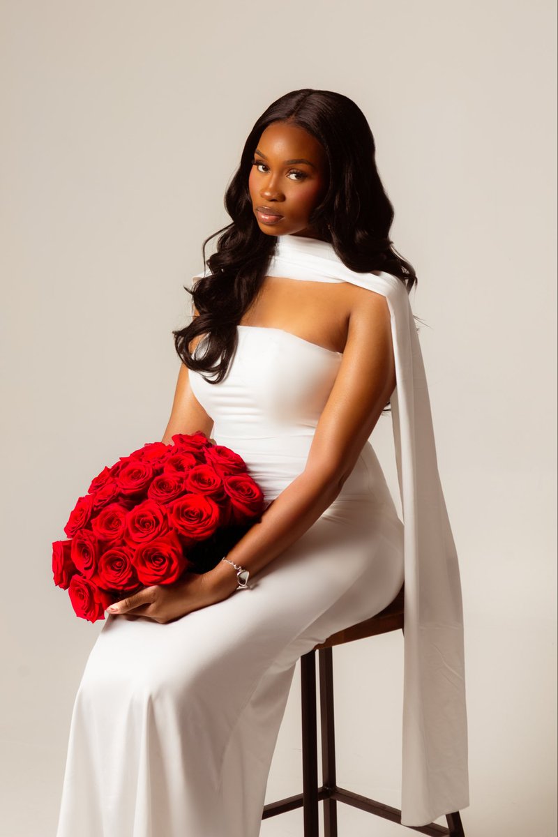 LeLe🧟‍♀️ tweet media