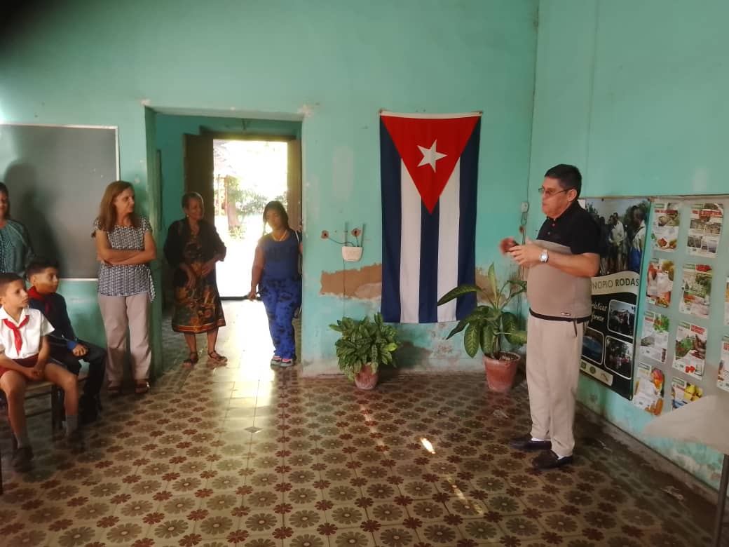 Orquidea Urquiola tweet media