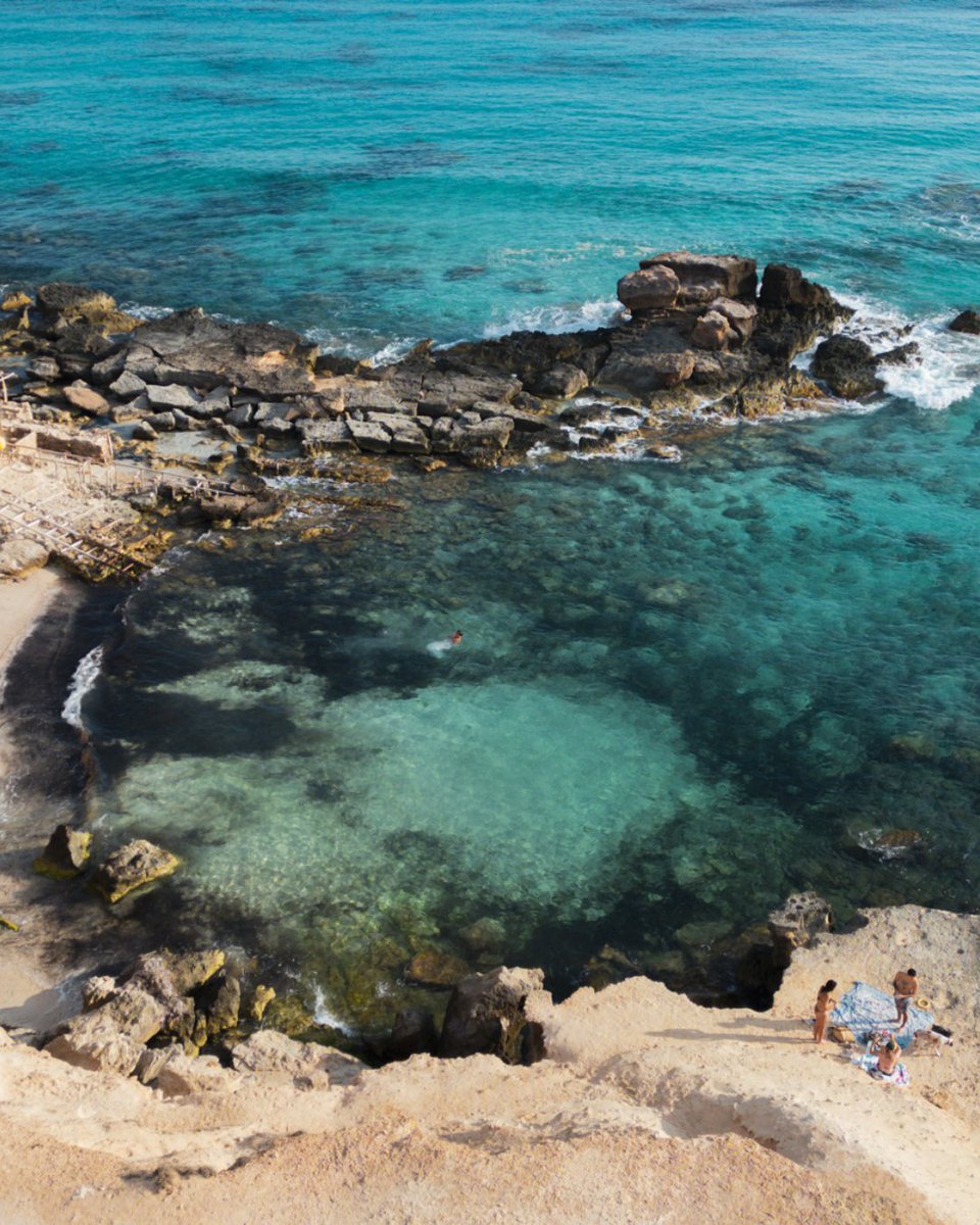 visitformentera's tweet photo. El azul de Formentera, difícil de olvidar. 💙
____
El blau de Formentera, difícil d’oblidar. 💙
____
The blue of Formentera, hard to forget. 💙 https://t.co/oVV8yaUlhS