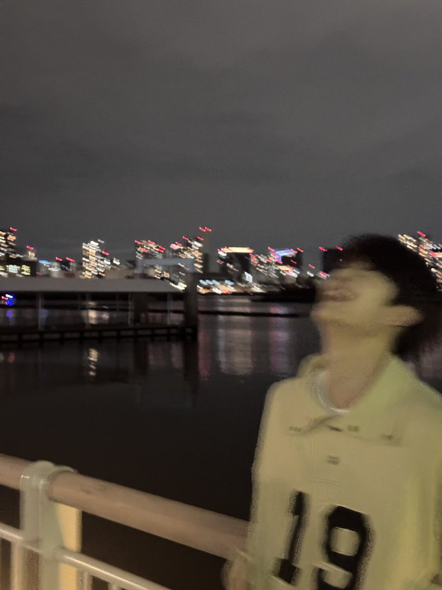 sandodooo's tweet photo. 진ㅋ짜 사람 안달나게 하는 능력 있음 https://t.co/kvlDpLmmca