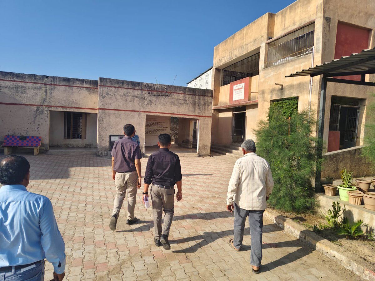 District Panchayat office Botad tweet media