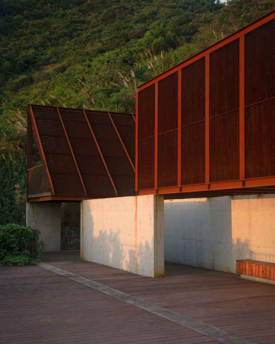 illustrarch's tweet image. Twin Pavilions by Atelier LuxNox and Found Projects 

#landscapearchitecture #steelstructure #chinesearchitecture