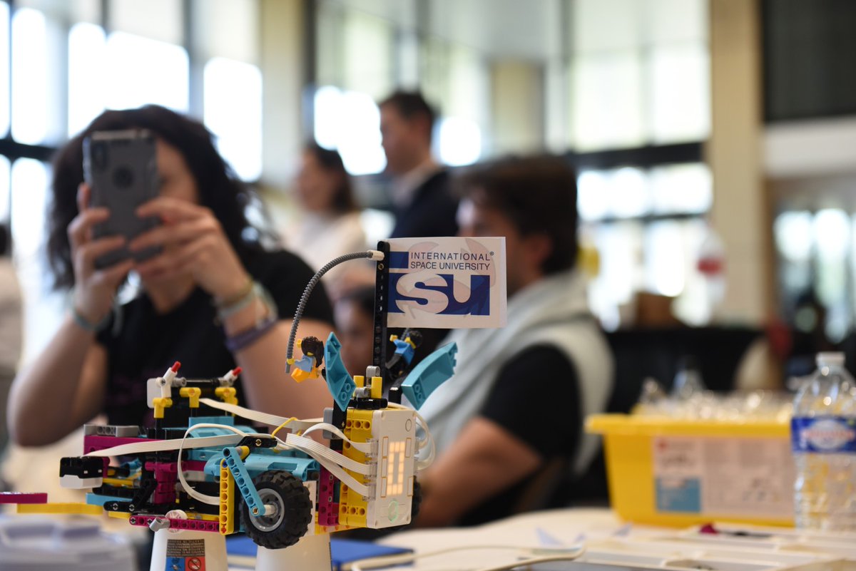 Space University tweet media