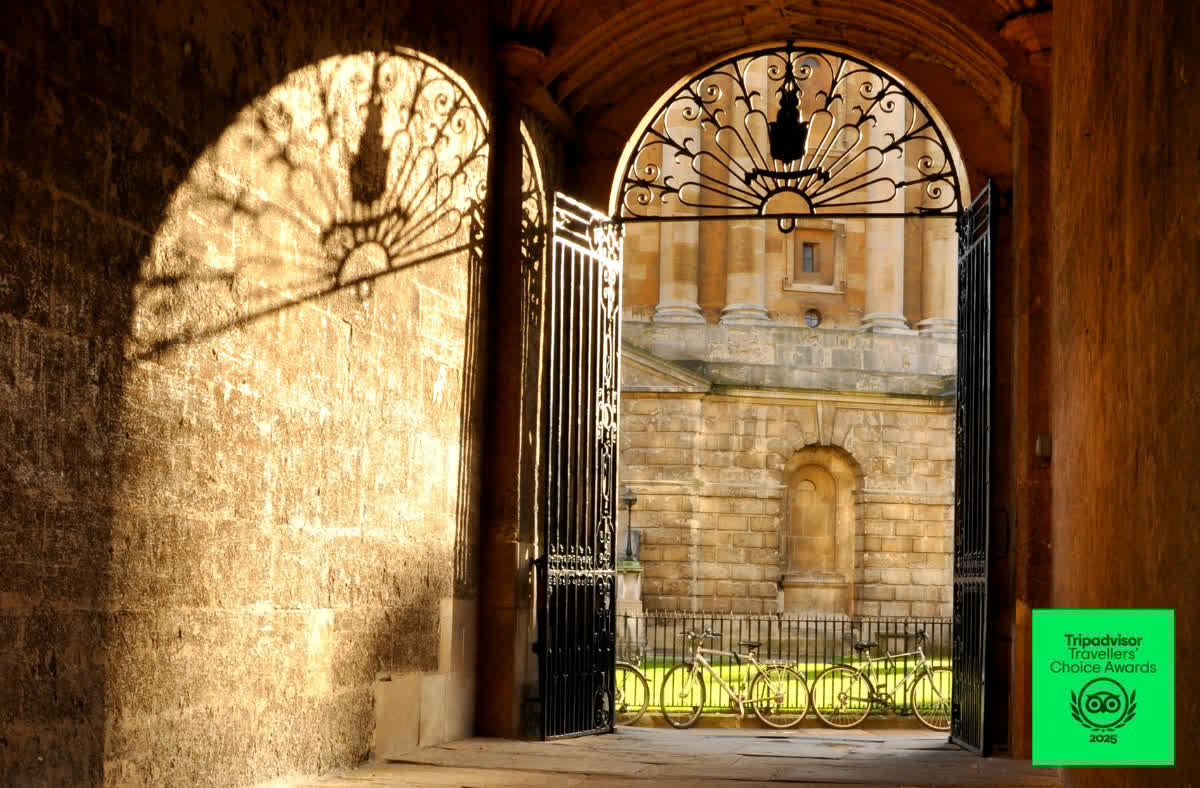 Oxford Official Walking Tours tweet media