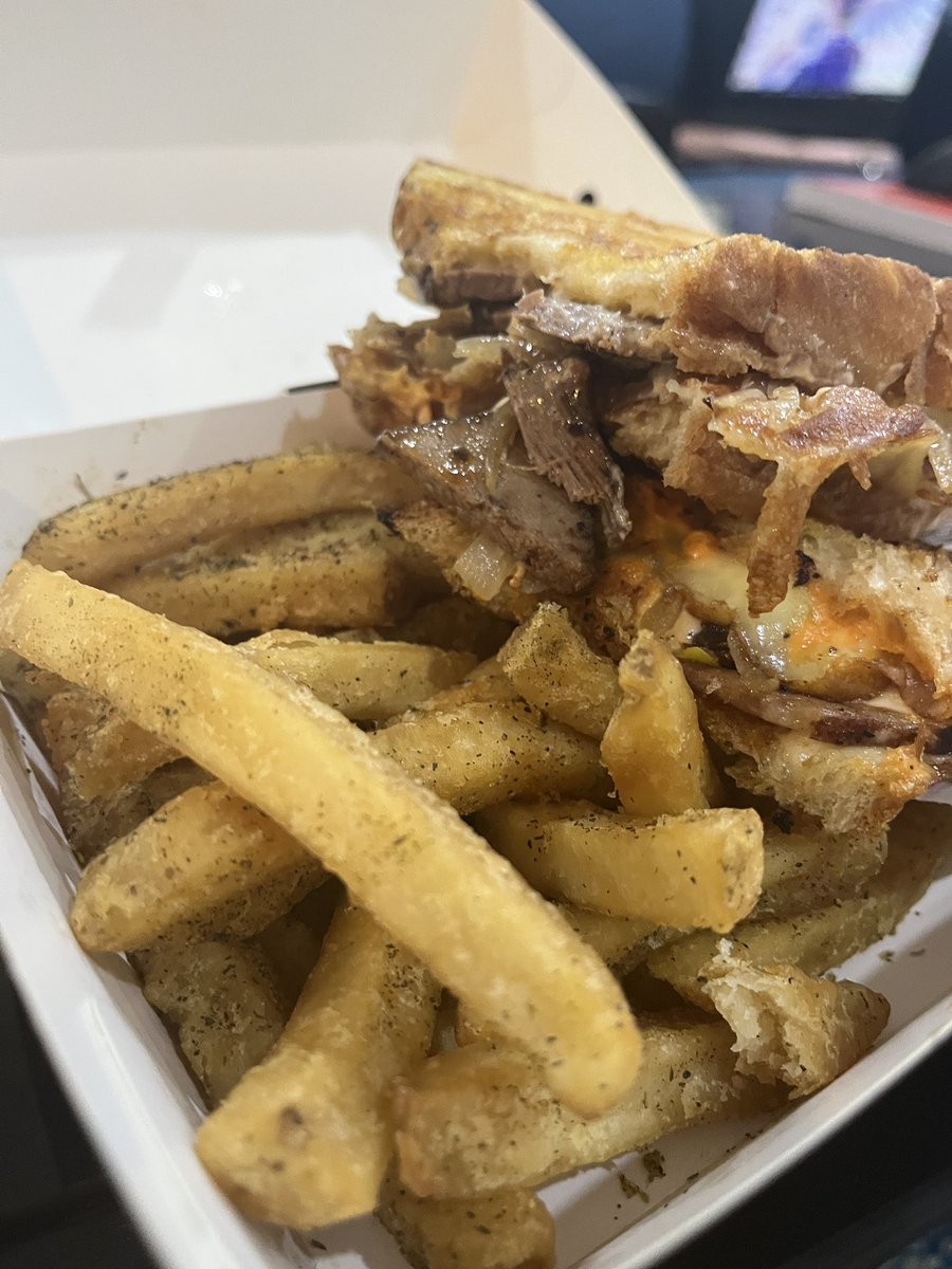 good wizard tweet media