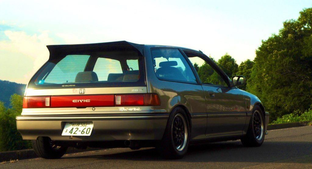 外装の綺麗さはもちろんなんだけど、かっこいいEFと私のEFの差ってなんなんだ
多分日本で一番微妙なシビック