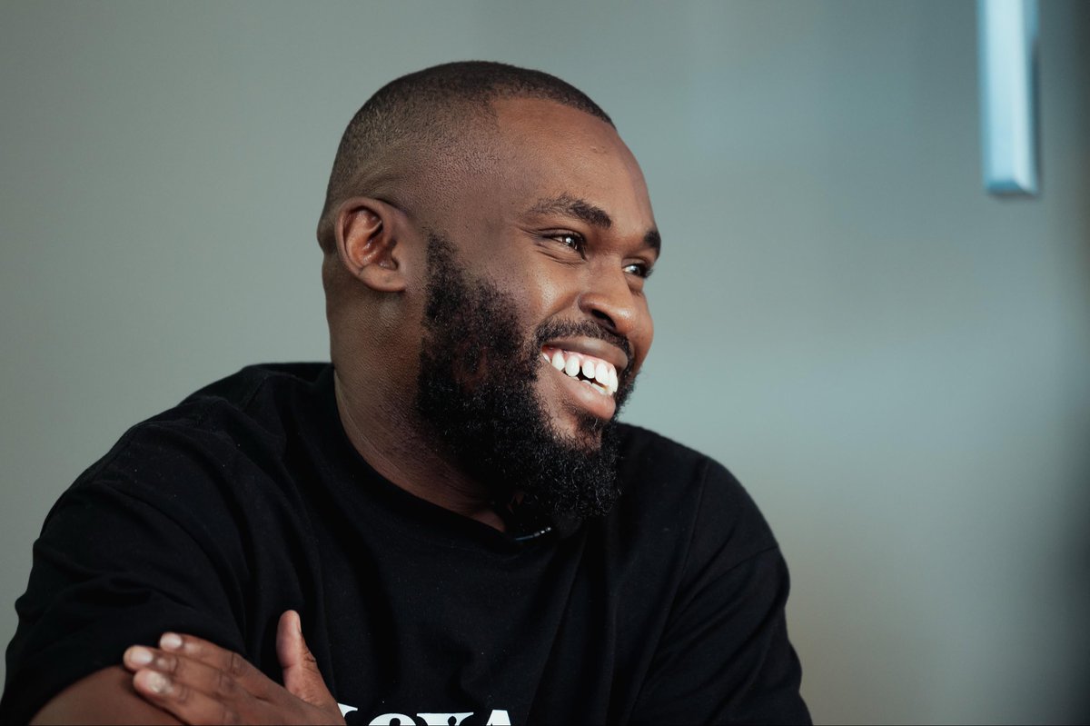 hlogimolexx tweet media