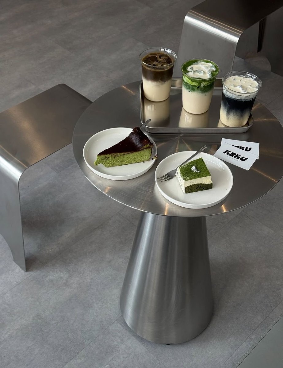 𝒞𝓁𝒶𝓈𝓈𝓎 tweet media