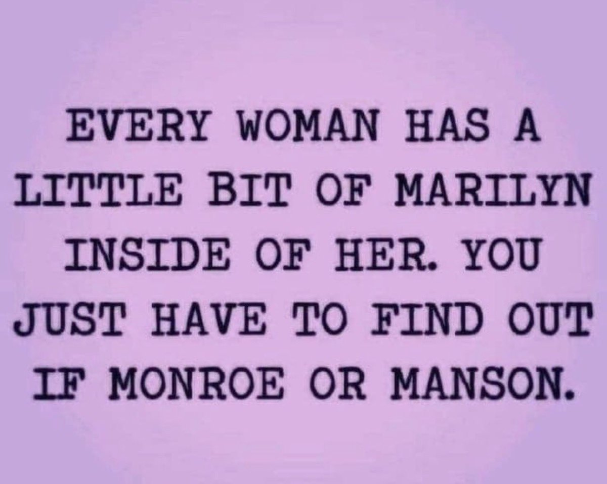 CurvyRed tweet media