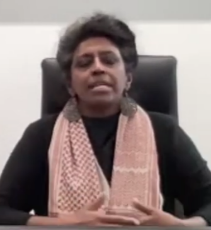 NizNellie3 tweet media