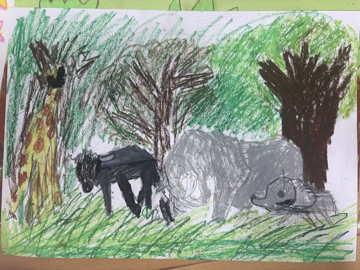 幼稚園と小2の時の絵でてきた！