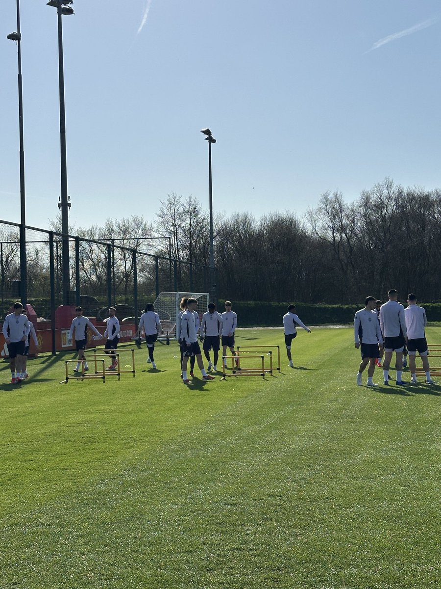 centredevils. tweet media