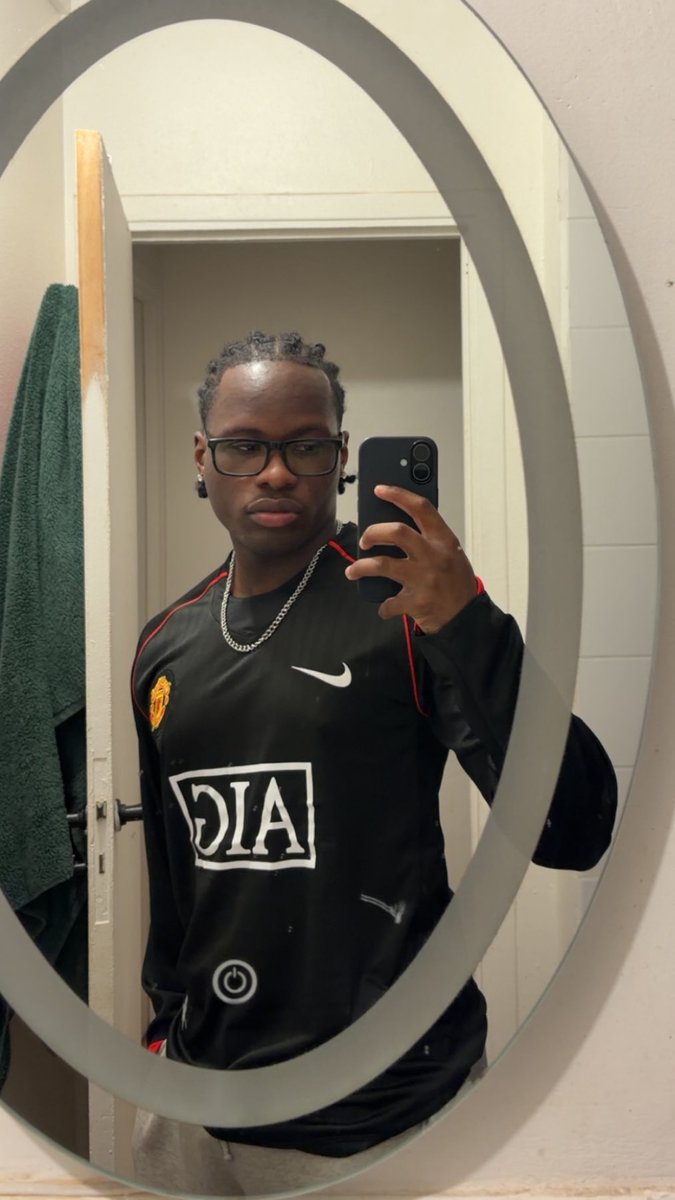 Chris (Decouvre OP)🇨🇩 tweet media