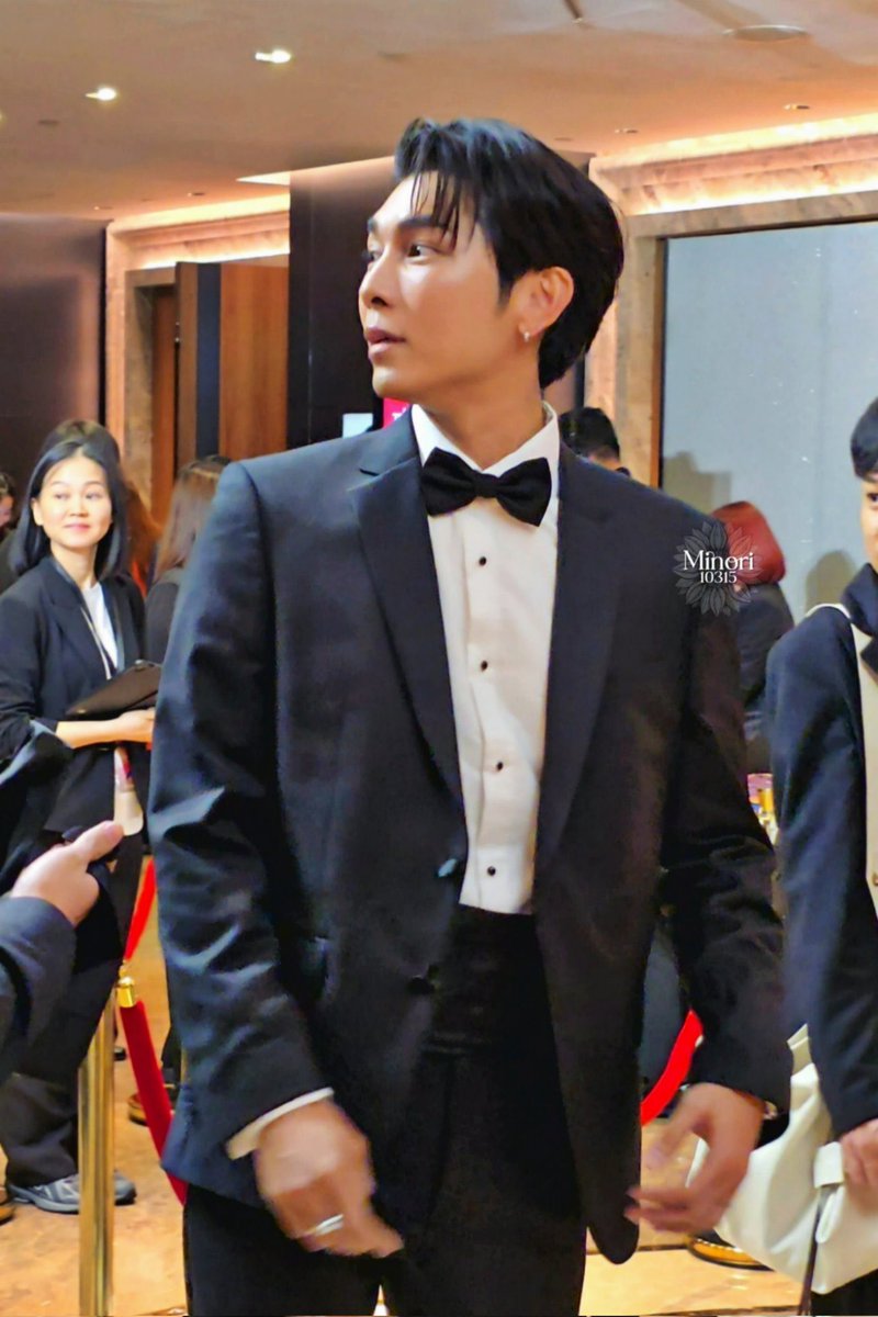 MewSuppasit野生饲养员 tweet media