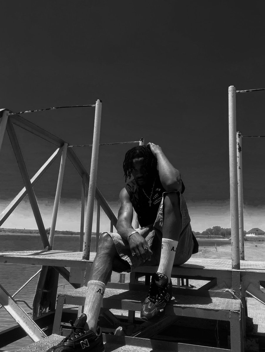 𝙆𝙧𝙞𝙨𝙨𝙆𝙞𝙡𝙡𝙯 tweet media