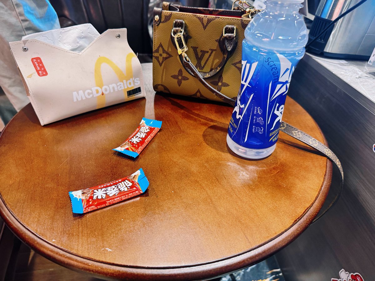 Ohmann张奥曼 tweet media