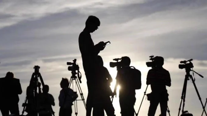 د ژورنالیستانو د ساتنې کمیټې له شهباز شریف څخه وغوښتل چې د افغان ژورنالیستانو شړل ودروي