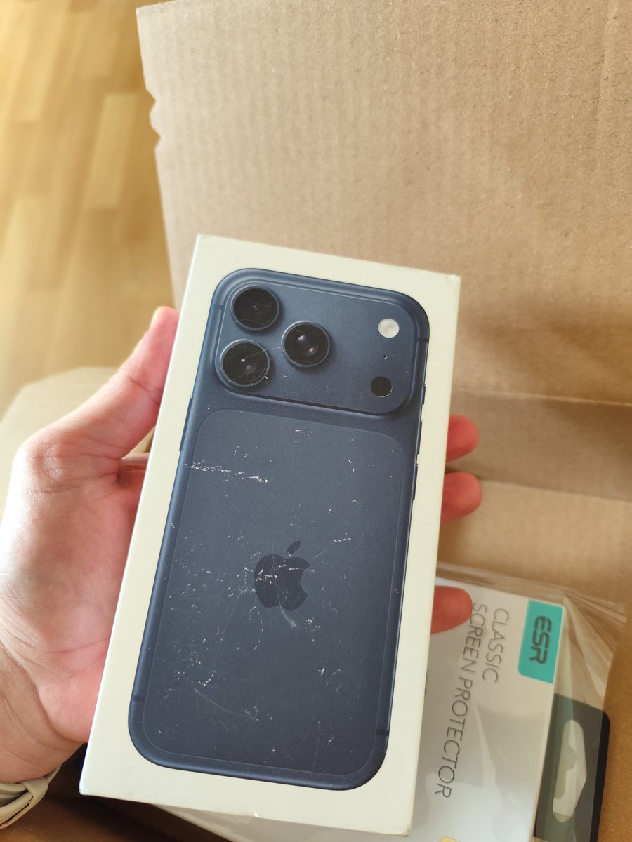 Kamil Warzocha tweet media