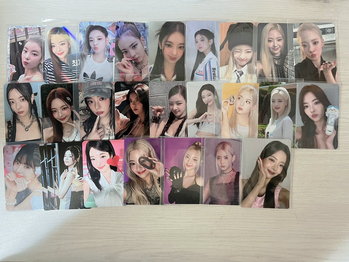 itzy___s2's tweet photo. ITZY 交換 買取 トレカ 
イェジ リア リュジン チェリョン ユナ

【譲】リア、ユニット

【求】 買取(PayPay、メルペイ、出品)

売り切りたいため、メルカリ最安値以下も検討させていだだいております。お気軽にお声がけください😌 https://t.co/gsumeHQ5Cg