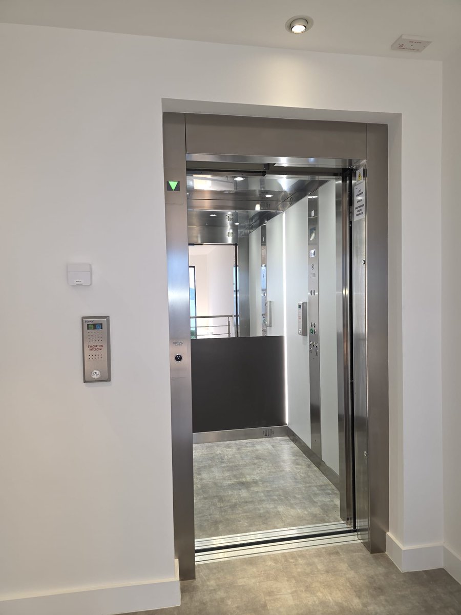 olympiclift's tweet image. Another successful lift removal &amp;amp; replacement by Olympic Lifts at Radius Housing, Holywood.

We installed a fire evacuation MRL traction lift with a sleek, modern finish—delivering safety, reliability, and style.

Planning a lift upgrade? Get in touch.

#OlympicLifts #LiftInstall
