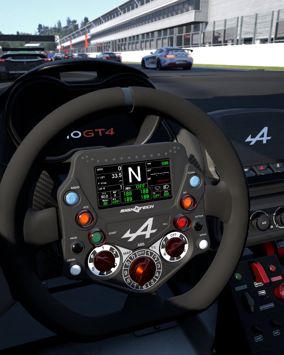 RaceRoom tweet media