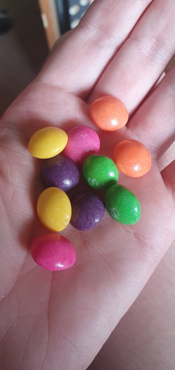 Princess of Dust tweet media