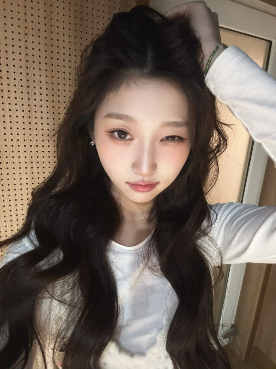 울애깅 최강 초미녀임 ꒰՞> · <𓈒𓈒՞꒱🎀💞💞