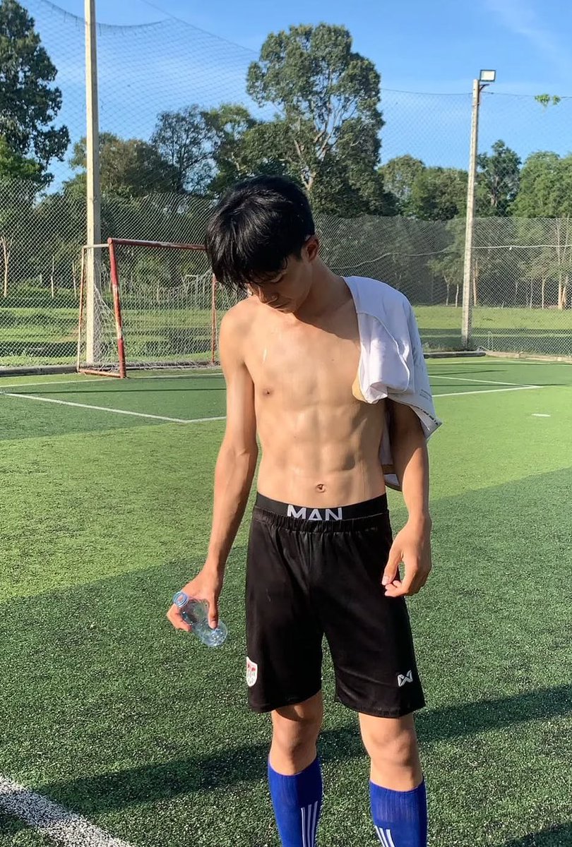 Soccer player ~⚽🧦👟 tweet media