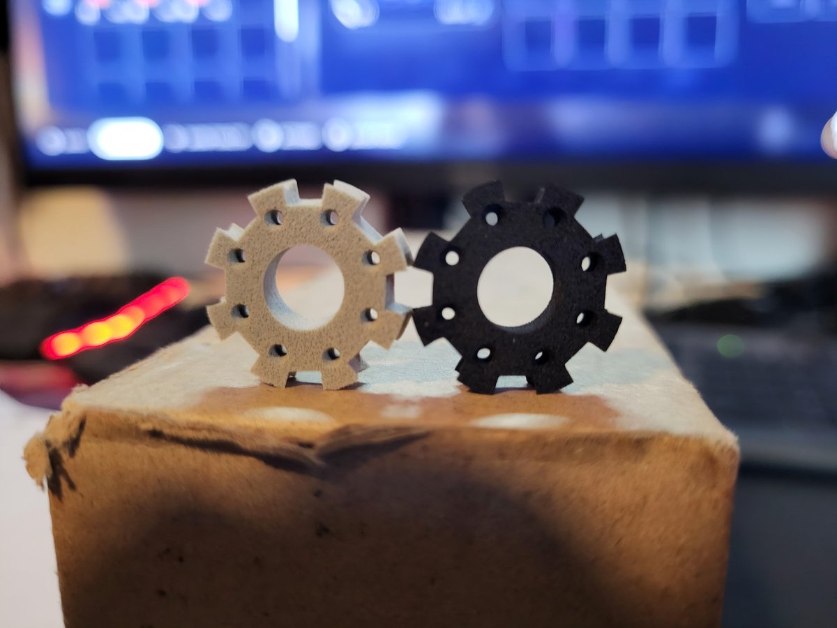 SomeDadGaming's tweet photo. #gaming_news #aimassist #precisionrings #controllermods

My newly patented controller aim rings. Have been in the making for over 3 years. And are finally perfect. 💯 https://t.co/N3sLYZWZfS