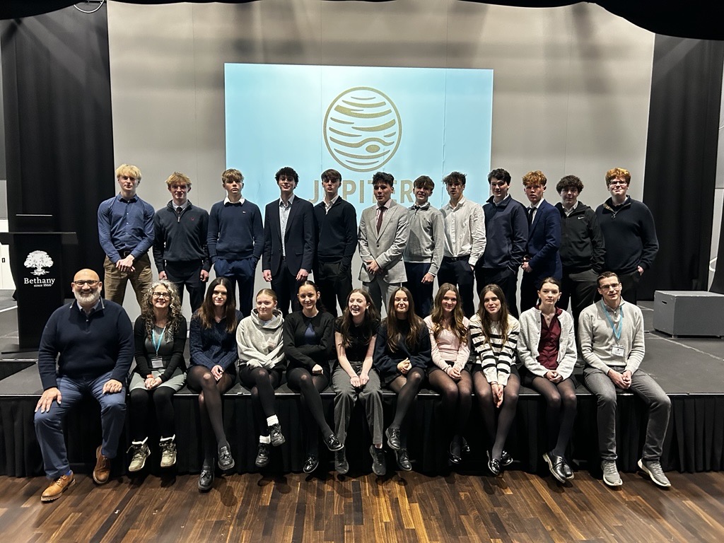 bethanyschkent's tweet image. 🌍 Out of This World! Jupiter Wins Kent &amp;amp; Heads to SE Final 🚀

Bethany’s Young Enterprise team Jupiter triumphed at the Kent Showcase Final, winning both the “YE Journey” award and "Best Company"! 🏆

Next stop: SE Final in London this May! 🌟

#bethanyschool #youngenterprise