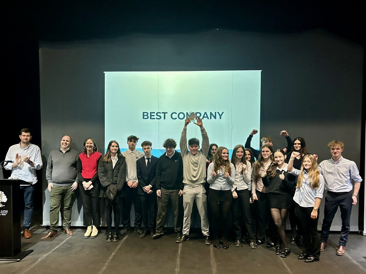 bethanyschkent's tweet image. 🌍 Out of This World! Jupiter Wins Kent &amp;amp; Heads to SE Final 🚀

Bethany’s Young Enterprise team Jupiter triumphed at the Kent Showcase Final, winning both the “YE Journey” award and "Best Company"! 🏆

Next stop: SE Final in London this May! 🌟

#bethanyschool #youngenterprise