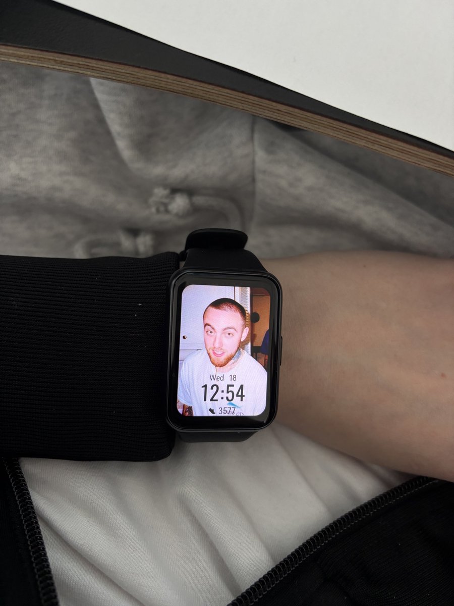 nikoliya tweet media