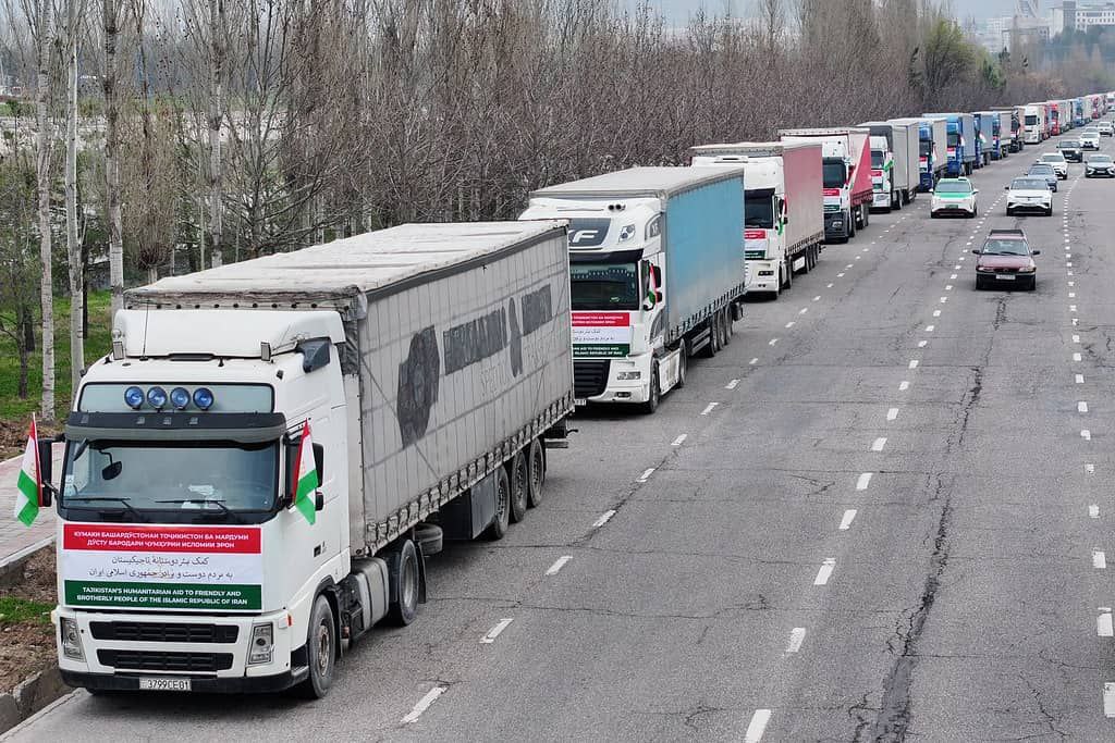 TehranTimes79's tweet photo. #BREAKING 
Tajikistan sent pharmaceutical, medical, hygiene, food and construction materials aid to Iran https://t.co/VSgbOPFKOX