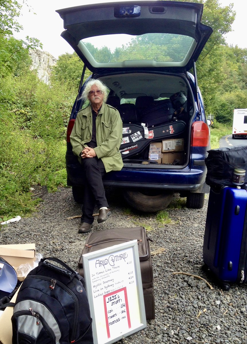 Arlo Guthrie tweet media