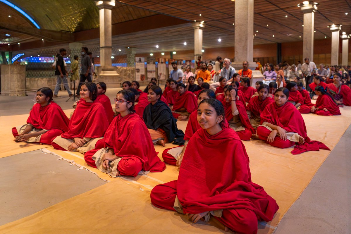 Isha Foundation tweet media