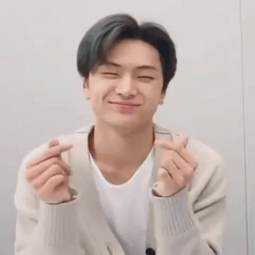 bian เผ is seeing skz tweet media