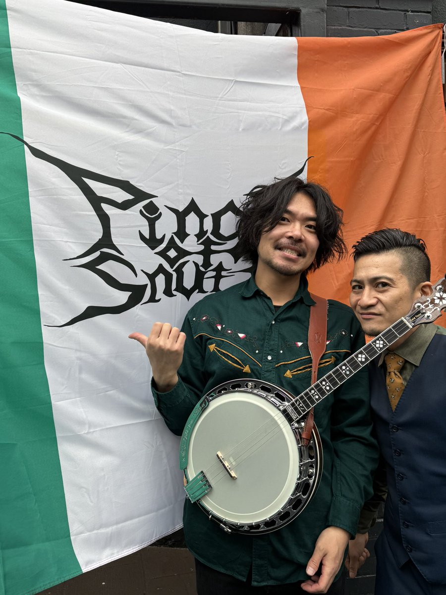 kazuma_man's tweet image. アイルランドツアーラストGalwayのMary MullensでのSt. Patrick’s DayサプライズGIG終了☘️🇮🇪！今回のツアーは全公演ソールドアウトで凄まじかった！