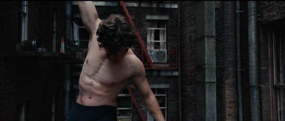 톰홀랜드자료업로드 tweet media