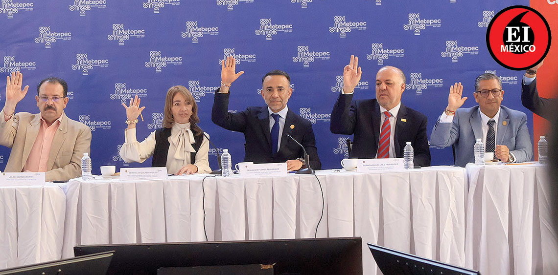 ElInformanteMX's tweet image. Se consolida #Metepec como #MotorEconómico: @FerFlores_Emp

El #edil anunció los #ProyectosEstratégicos “Distrito” y “Puerta Metepec”.
Tag: @MetepecGobierno
elinformante.mx/?p=101932