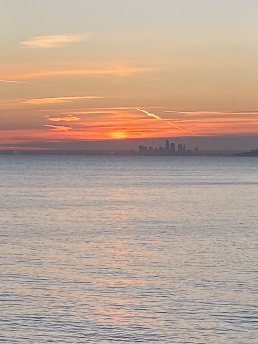 Mark Munch Bishop tweet media