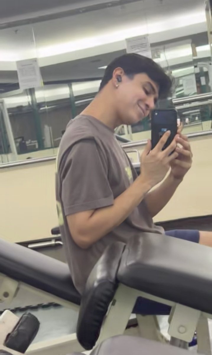 Ally | THE FUTURE IS FRESH tweet media