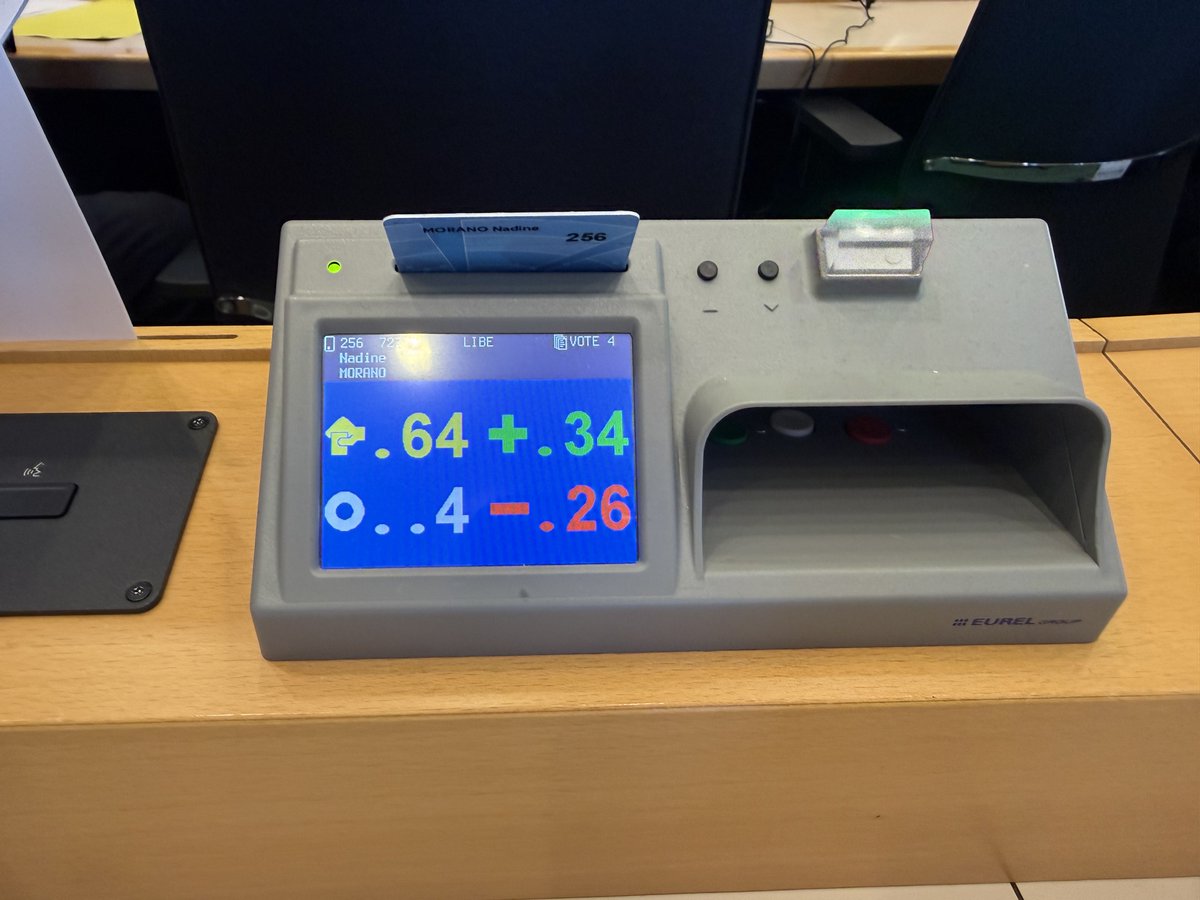 Nadine Morano tweet media