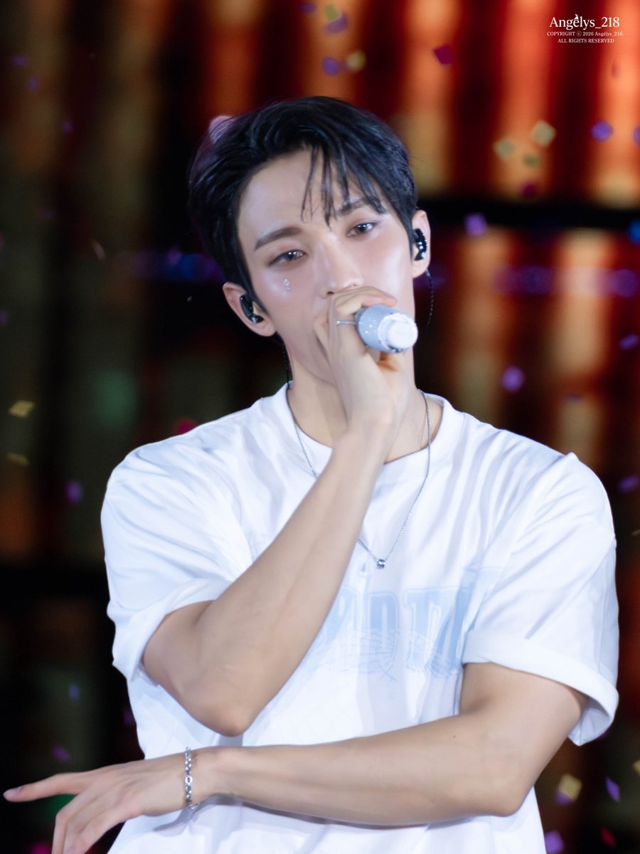 𝐀𝐧𝐠𝐞́𝐥𝐲𝐬_𝟐𝟏𝟖 tweet media