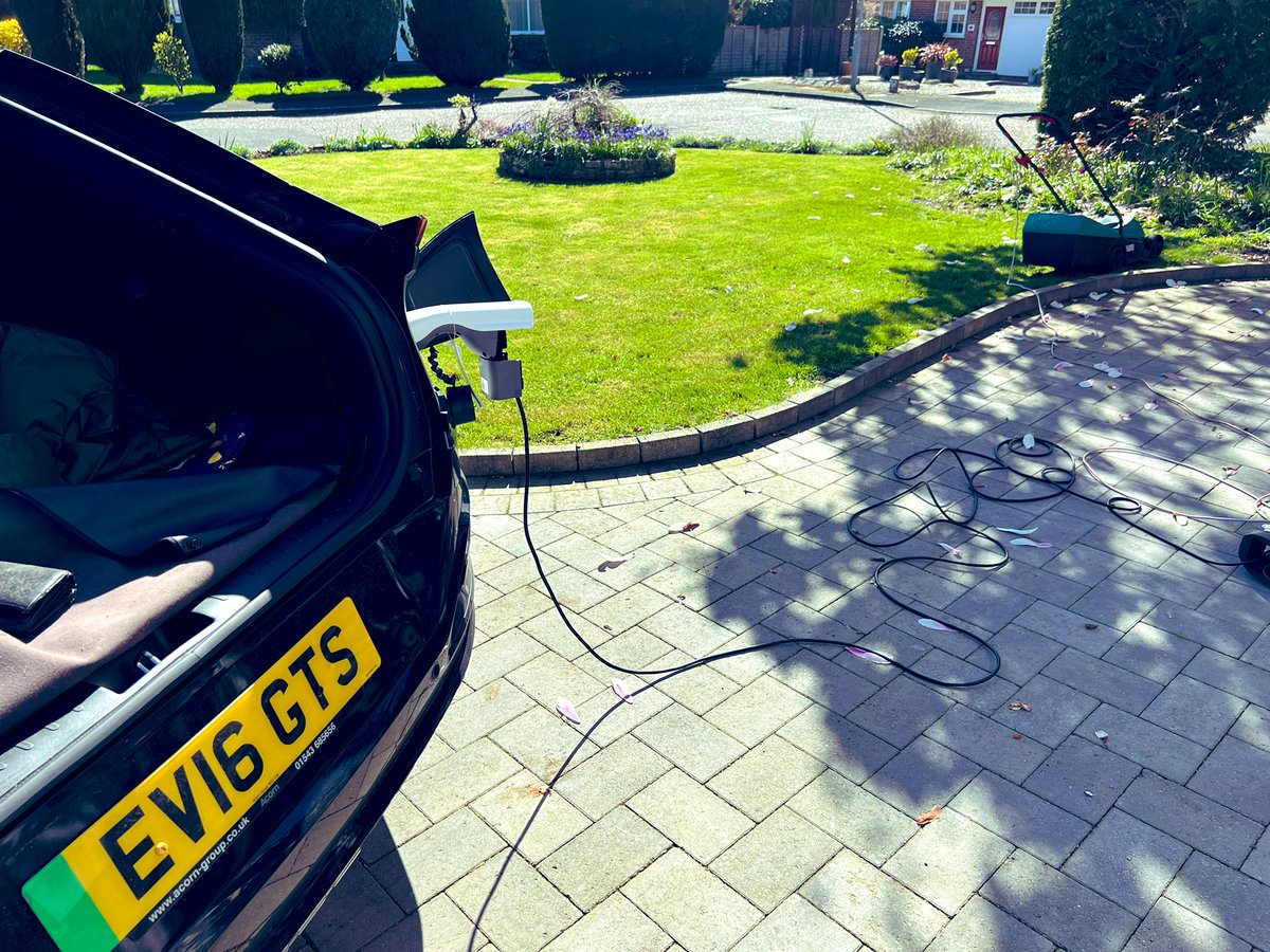 eVNewt⚡️🔋🚙 tweet media