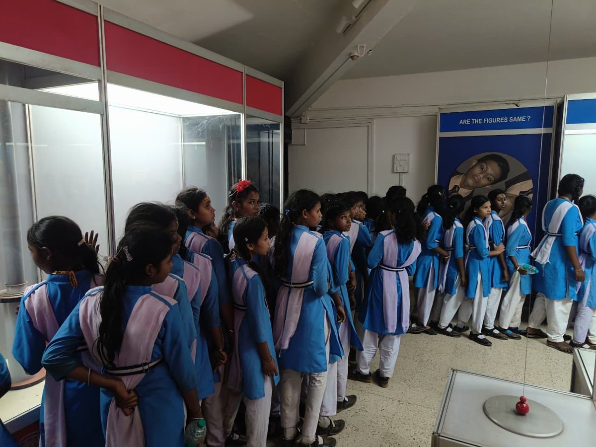 ncsmgoi's tweet photo. ๐ฌโจ Curiosity in motion at Dhenkanal!
At @FunScienceDkl, a unit of @ncsmgoi, @MinOfCultureGoI, the day buzzed with interactive science experiences and joyful discovery.
#STEMExploration #ScienceForAll #NCSM https://t.co/p3CSvvwTdn
